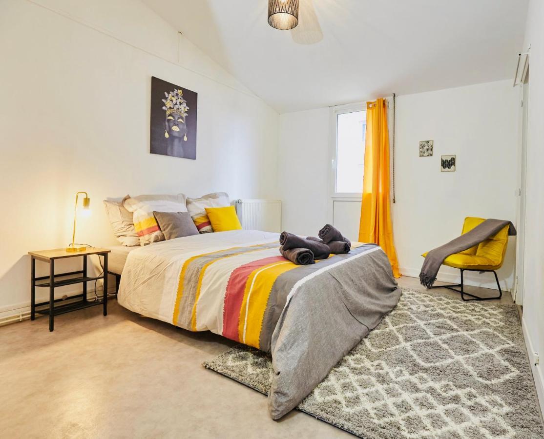 Mona Lisa : Superbe Loft centre ville - Parking gratuit - Wifi ultra rapide-Appareil Massage-Netflix-Jeu société Troyes Esterno foto